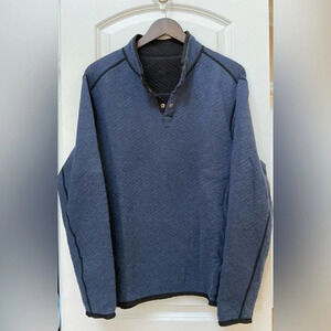 Tommy Bahama Quilted Reversible Sweatshirt